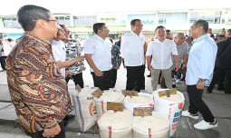 Kepala NFA Arief Prasetyo Adi: Mulai Hari Ini Bantuan Pangan Beras Kembali Dilanjutkan