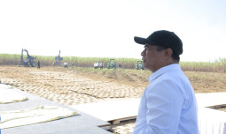 Target Swasembada Gula Dua Tahun, Presiden Prabowo ke Mentan Amran: “Jangan Masuk Rumah Sakit, Negara dan Bangsa Masih Butuh Kau”