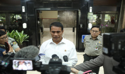Mentan Amran Tancap Gas untuk Program Oplah, Minta Semangat Merah Putih Terus Dikobarkan