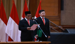 Lantik Pejabat Pimpinan Tinggi Madya, Mentan Amran Persiapkan Hadapi Darurat Pangan