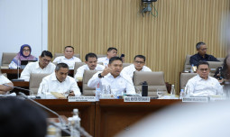 Soroti Banjir Impor Gula Rafinasi, Wamentan Sudaryono Tegaskan Pengetatan Impor dan Penguatan Hilirisasi untuk Lindungi Petani Tebu