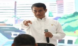Impor Daging Kerbau Nanti Dulu, Kementan Minta Bulog Fokus Serap Gabah dan Jagung Petani
