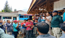 Kementan dan Pemda Jateng Sigap Antisipasi PMK Melalui Vaksinasi dan Edukasi