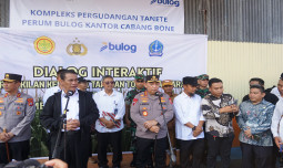 Mentan Amran Tegaskan Arahan Presiden Prabowo: Jaga Produksi dan Harga, Petani Jangan Dirugikan