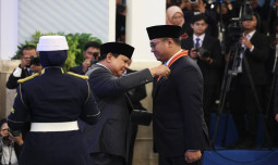 Wamentan Sudaryono Terima Bintang Mahaputra Pratama, Persembahkan untuk Petani Indonesia