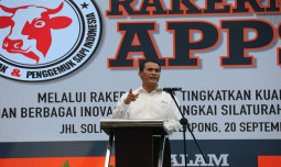 Mentan Amran Ajak Asosiasi Peternak Sapi Sukseskan Program Makan Bergizi Gratis