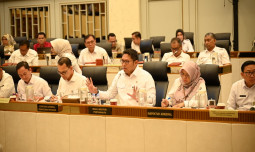 Hentikan Impor Gula Rafinasi, Wamentan Sudaryono Tuai Apresiasi dari Komisi IV DPR RI