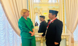 Mentan Rusia Undang Khusus Mentan Amran ke Rusia Bulan Oktober 2025