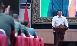 Wamentan Sudaryono Gandeng TNI Kawal Harga Gabah Petani Rp 6.500