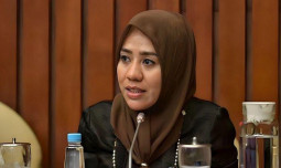 DPR Sebut Keputusan Rafaksi Bapanas Tidak Tepat, Banting Harga Gabah Sampai Rugikan Petani Indonesia