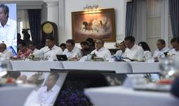 Agar Lebih Efektif, Zulhas Tegaskan Penelitian Benih Harus Diurus Kementan Bukan di BRIN