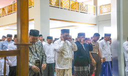Menteri Pertanian Lebaran di Kampung Halaman, Bersyukur Pangan Dalam Negeri Mencukupi