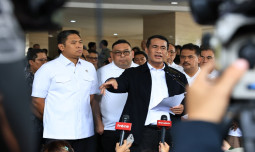 Mentan Amran Pastikan Pemulihan Lahan Pertanian Puso Ditangani Penuh oleh Pemerintah