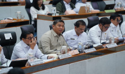 Wamentan Sudaryono Pastikan Tindak Tegas Pelaku yang Rugikan Peternak Ayam dan Telur