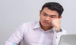 Ritme Kerja Mengancam Imunitas, Pentingnya Asupan Herbal untuk Pekerja Modern