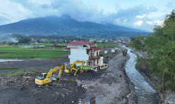 Kunjungi Agam Sumbar, NFA dan Penggiat Pangan Salurkan Bantuan Kemanusiaan Total Senilai Rp 428 Juta